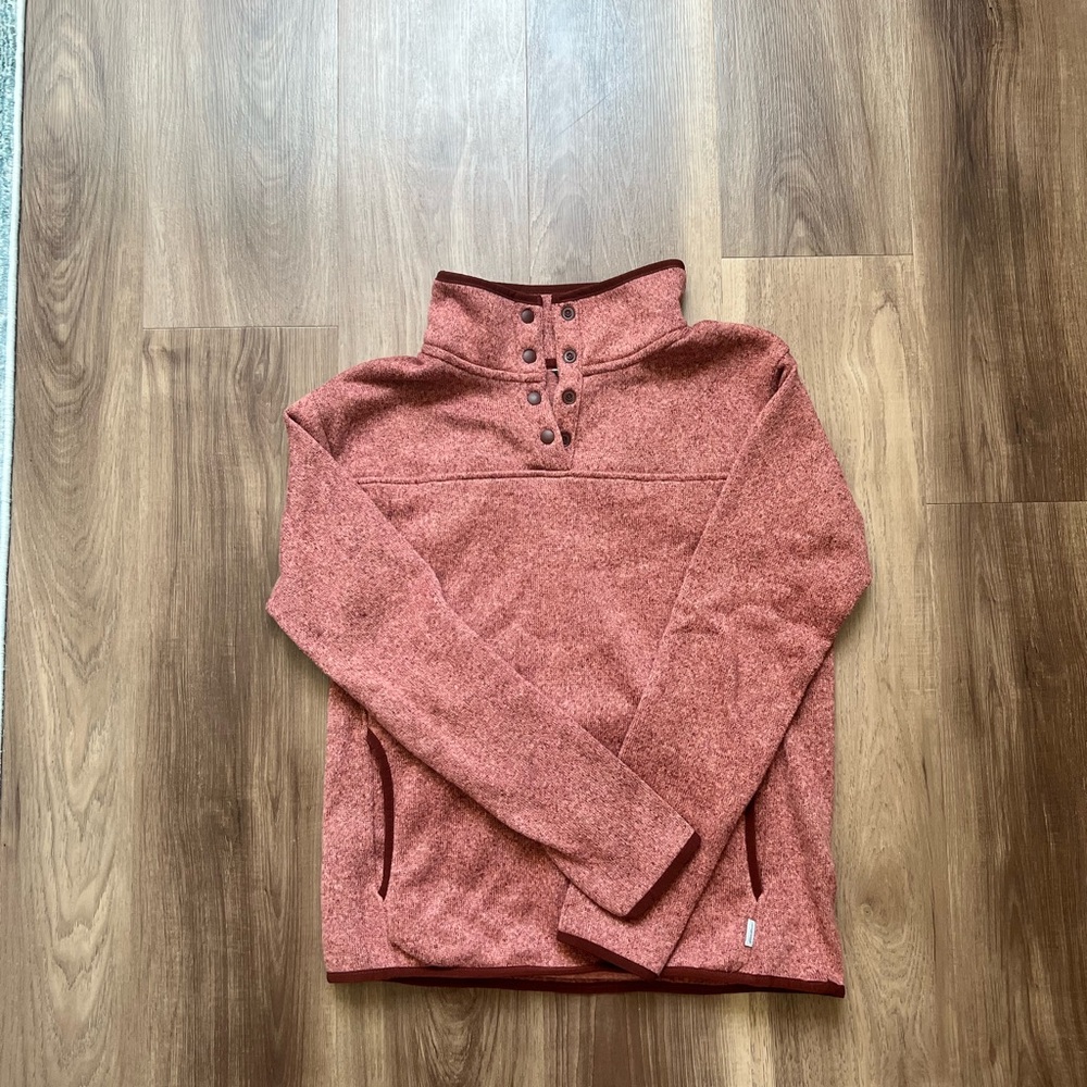 Small pullover with snap closure - red with burgundy trim
